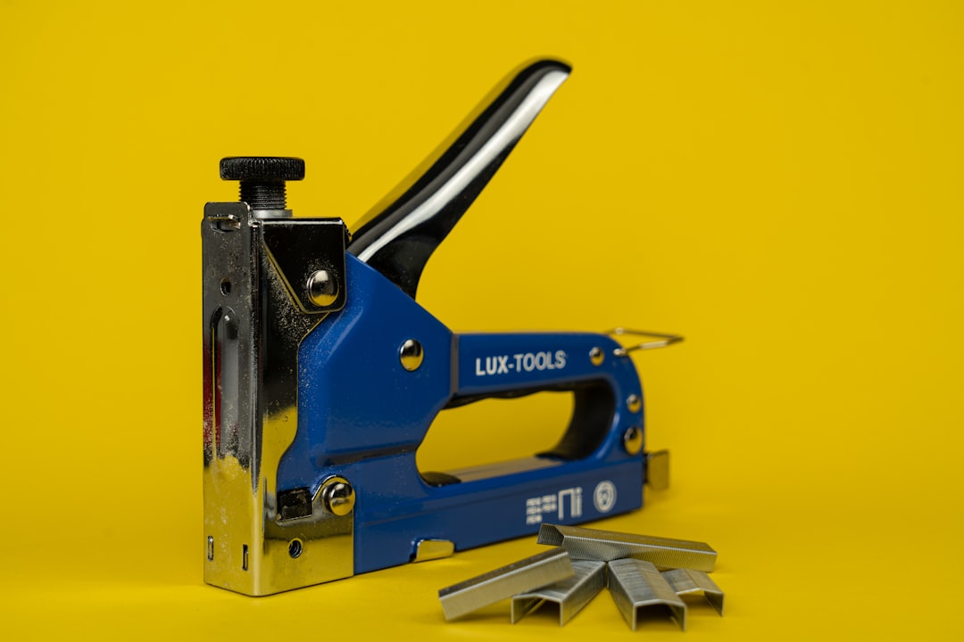 Desktop Stapler Set
